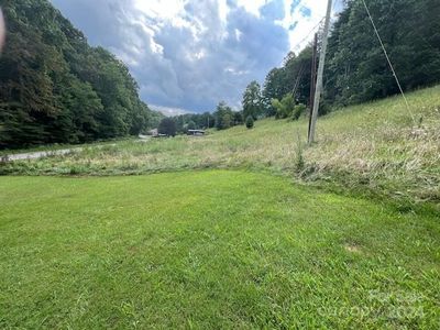 1030 Long Branch Rd, Green Mountain, NC, 28740
