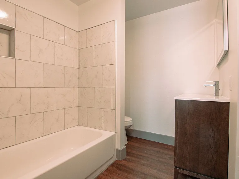 110-113 Stewart Ave — Photo 231