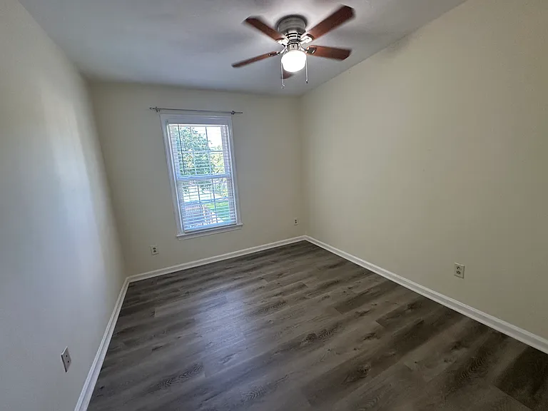 5632 Campus Dr — Photo 19