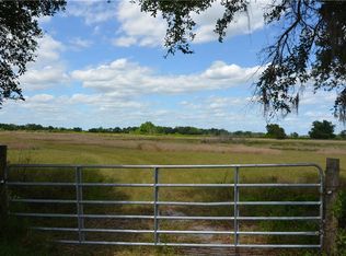 8916 Cr 728, Center Hill, FL 33514