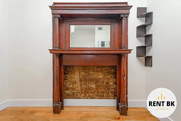 Rented by RENTBK LLC | media 8