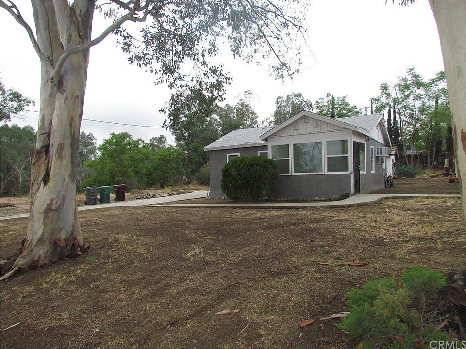 1st image of 765 N Sunrise Ave