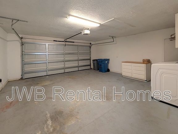 2nd image of 1553 Crabapple Cove Ct N