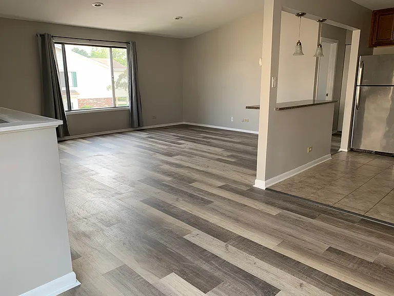 422 Buchanan Ct — Photo 3