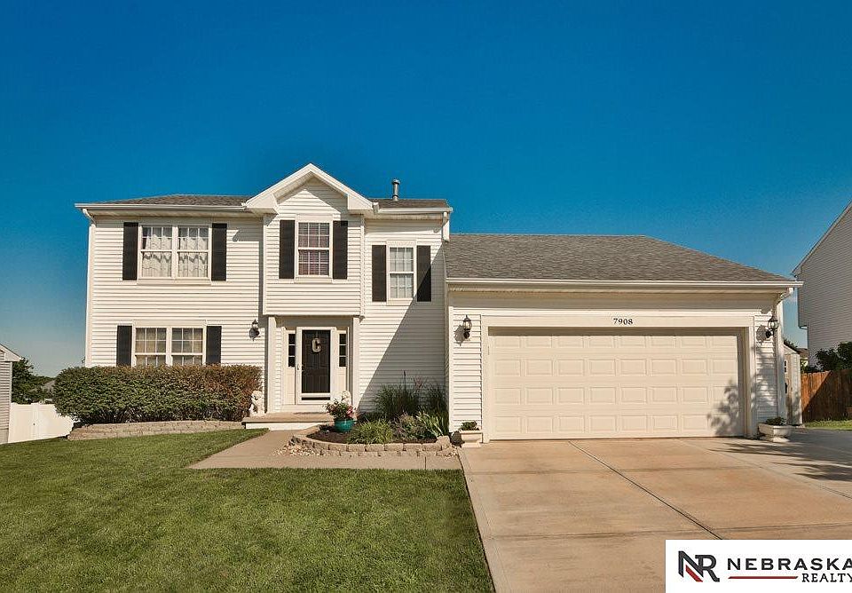 1st image of 7908 S 97th Cir