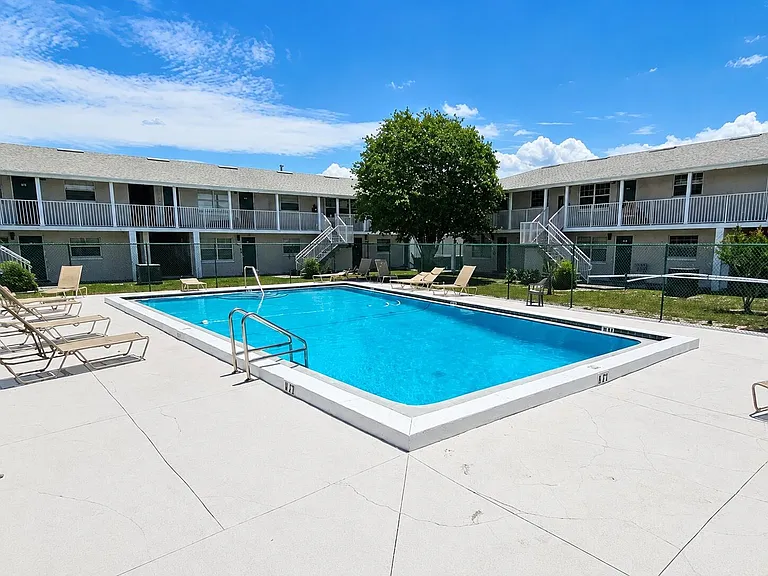 1400 Eudora Rd #C32 — Photo 3