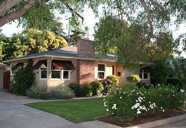 1st image of 732 E Ramona Way