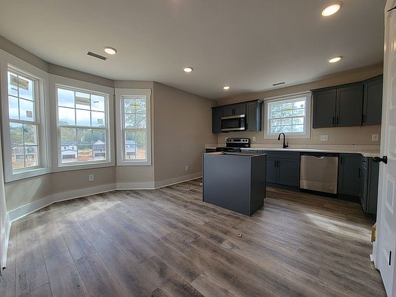 4th image of 1342 Isaiah Dr