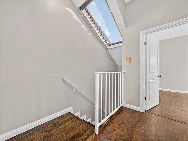 707 E Lomita Ave #4 — Photo 13