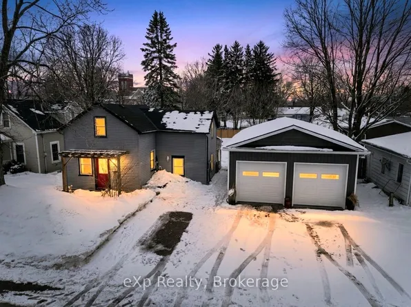 320 Albert St, Huron East, ON N0G 2W0