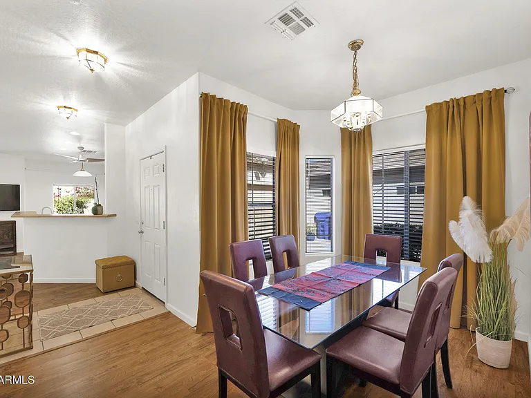 868 E Savannah Dr — Photo 14