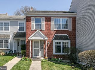 506 Carousel Cir, Norristown, PA 19403