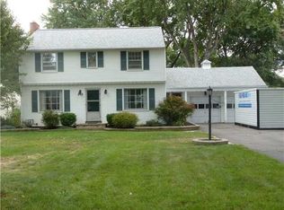 255 Wyndale Rd, Rochester, NY 14617