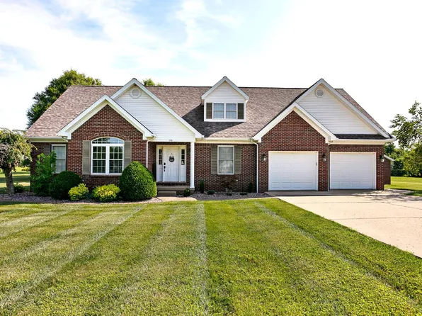 150 Field Crest Ave, Lebanon, KY 40033
