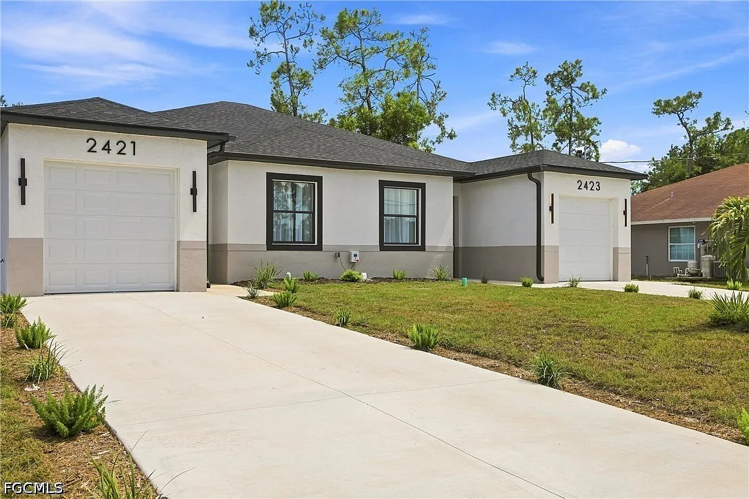 2 bed, 2.0 bath, 1495 sqft, $1,695 — Photo 1