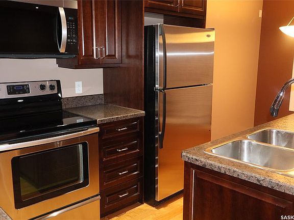 3rd image of 33 Wood Lily Dr #D2