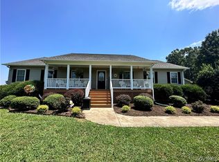 9021 S Genito Rd, Jetersville, VA 23083