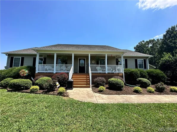 9021 S Genito Rd, Jetersville, VA 23083