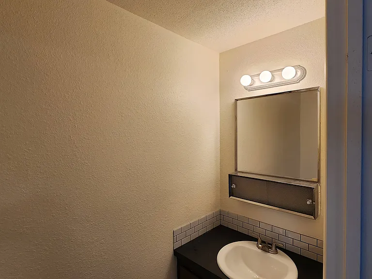 890 Dougherty Dr NE — Photo 24