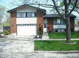 312 Springfield Ter, Des Plaines, IL 60018