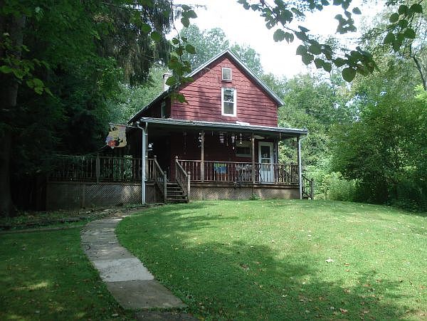 1st image of 238 Post Office St