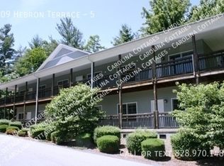 609 Hebron Rd APT 5, Hendersonville, NC 28739