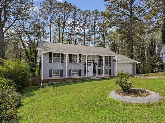 2nd image of 4410 Carrollwood Dr