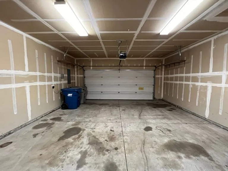 9024 W Dalton Pl — Photo 25