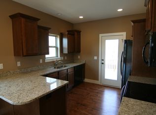 918 Manitou Trl, Iowa City, IA 52245