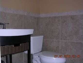 3rd image of 1052 Glacier Ave