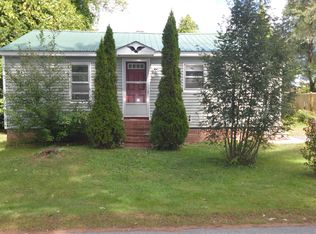 25 Fairbanks St, Keene, NH 03431