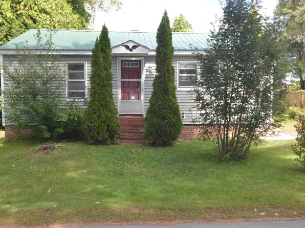 25 Fairbanks Street, Keene, NH 03431