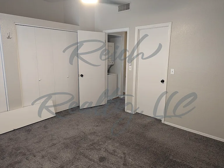 921 W University Dr #1107 — Photo 34