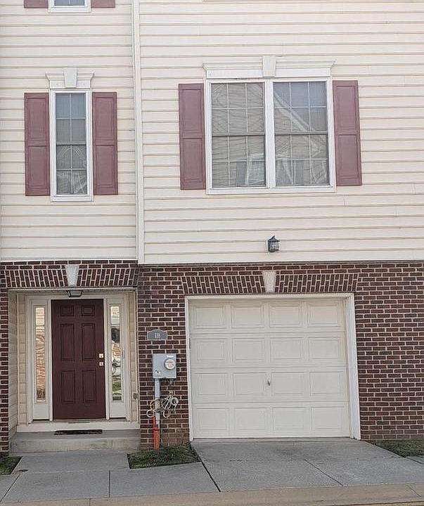1st image of 118 McMullen Cir