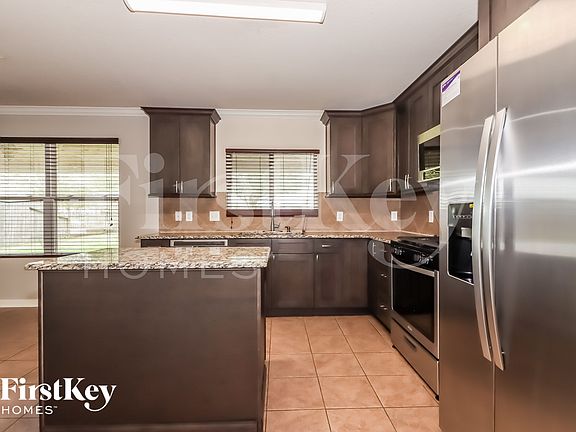 5th image of 5631 Cinnamon Lake Dr