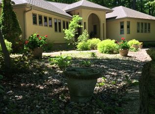 737 Melanie Dr, Oneida, WI 54155