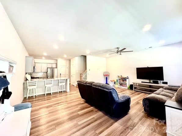 7726 Nelson Rd, Mint Hill, NC 28227