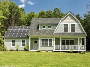 23 Upper Mast Landing Rd, Freeport, ME 04032