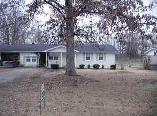 1222 Flippin Dr, Lafayette, TN 37083