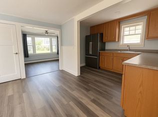 73 Portland Ave, Dover, NH 03820