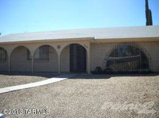 9040 E 32nd Pl, Tucson, AZ 85710