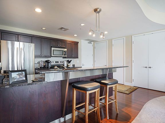 5th image of 335 Bridge St NW #1204