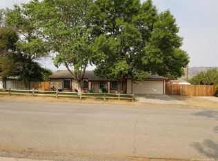 21231 Mission St, Tehachapi, CA 93561