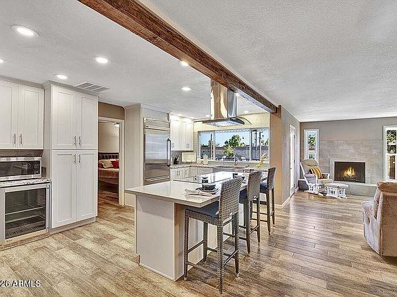 2nd image of 5807 S ALDER Drive