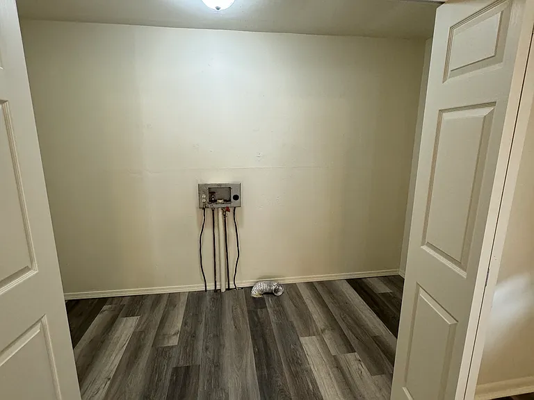 26 Union St #2 — Photo 4
