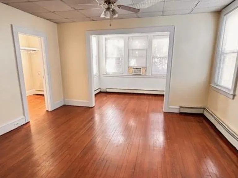 758 Hamilton St — Photo 6