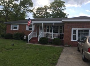 444 Plummer Dr, Chesapeake, VA 23323