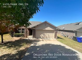 4406 Hawk Owl Dr, Norman, OK 73072
