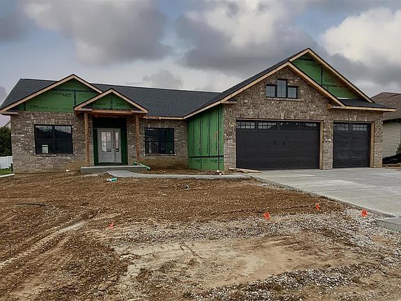 2nd image of 209 Meridian Oaks Dr