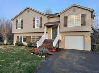 396 Valley Dr, Rustburg, VA 24588